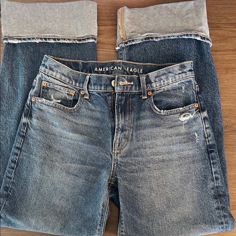 American Eagle Outfitters Distressed Blue Jeans - Picture 2 of 6